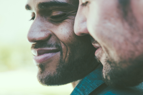 Gay dating: 5 tips for men new to online dating