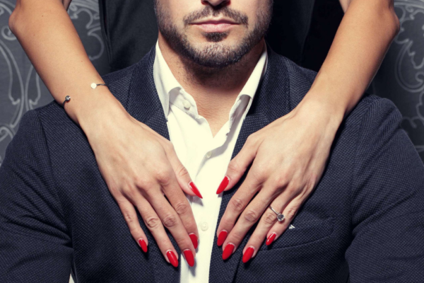 What is a sugar daddy and how to get one?