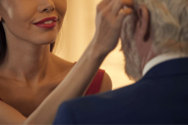 Spotting a fake sugar daddy: 5 tips to avoid sugar daddy scams