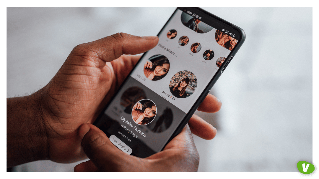 Young man using a dating app⁠